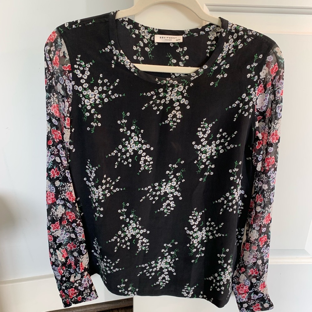 Equipment blouse